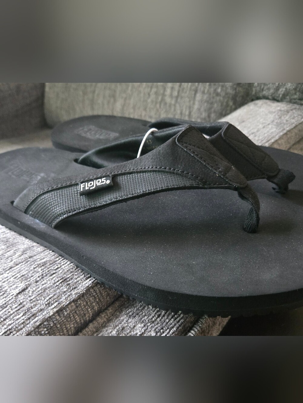 Flojos Men's Black Flip Flop Sandals